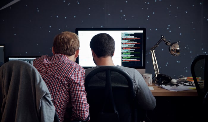 Intelligence artificielle en entreprise : Gartner soutient Comet